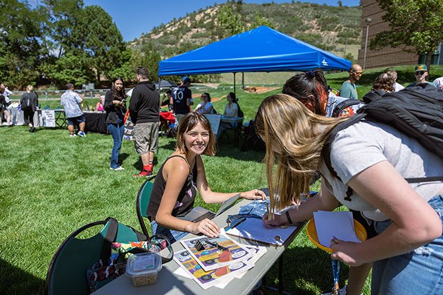 UCCS students at a club fair